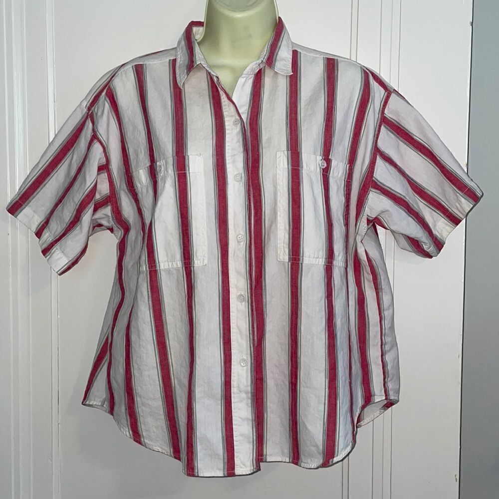 Vtg 80s Generalities Inc red & white vertical striped cotton shirt